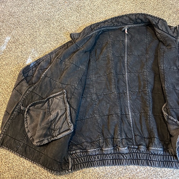 Free People Charcoal Puffer Jacket - Picture 8 of 15